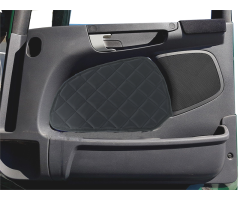 Boky prošívané do dveří SCA černé